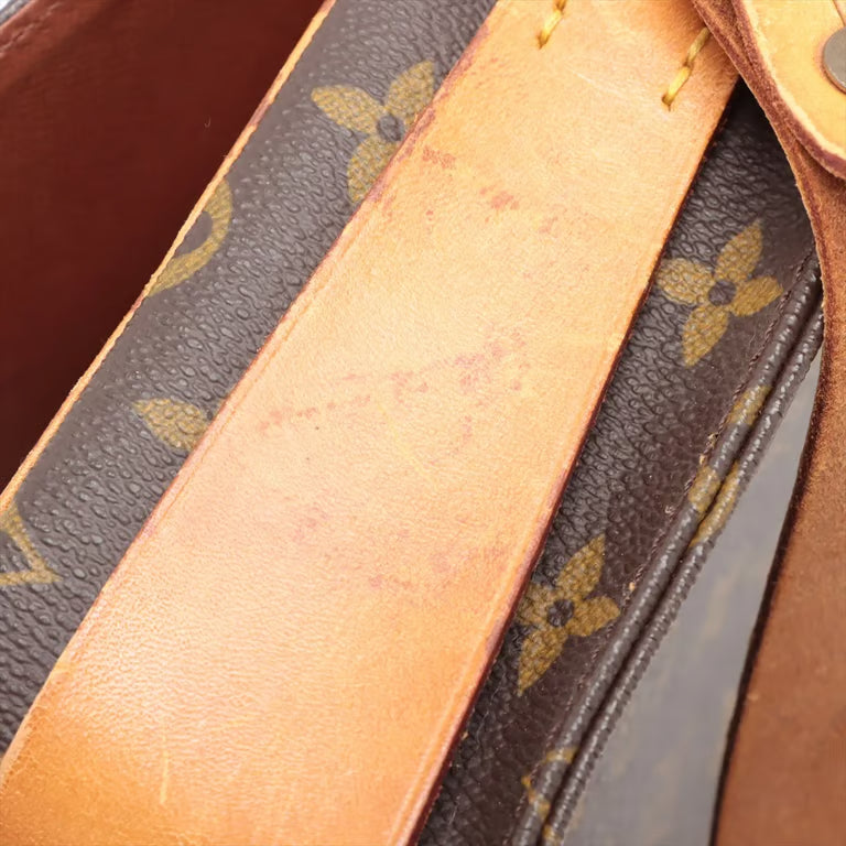 Louis Vuitton Cartouchiere
