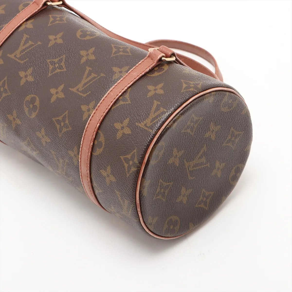 Louis Vuitton Pappilon 26
