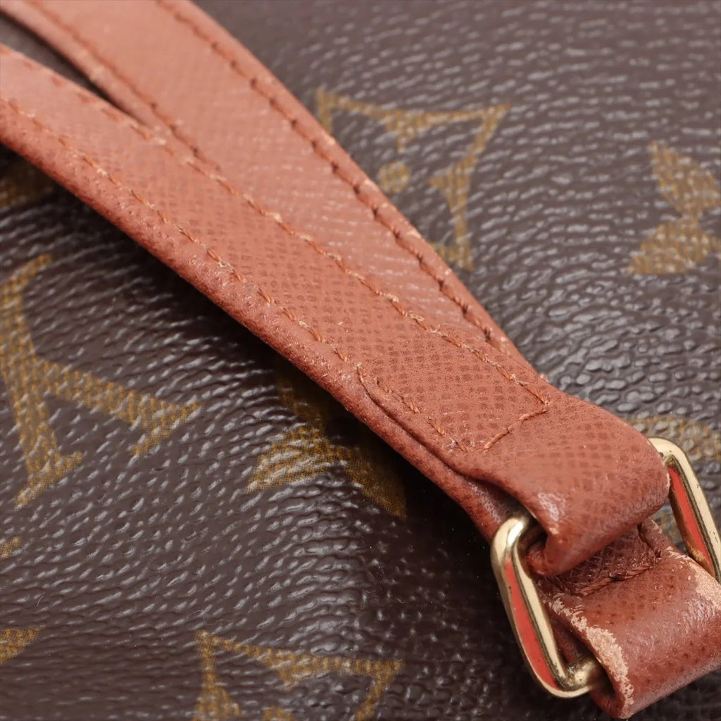 Louis Vuitton Pappilon 26