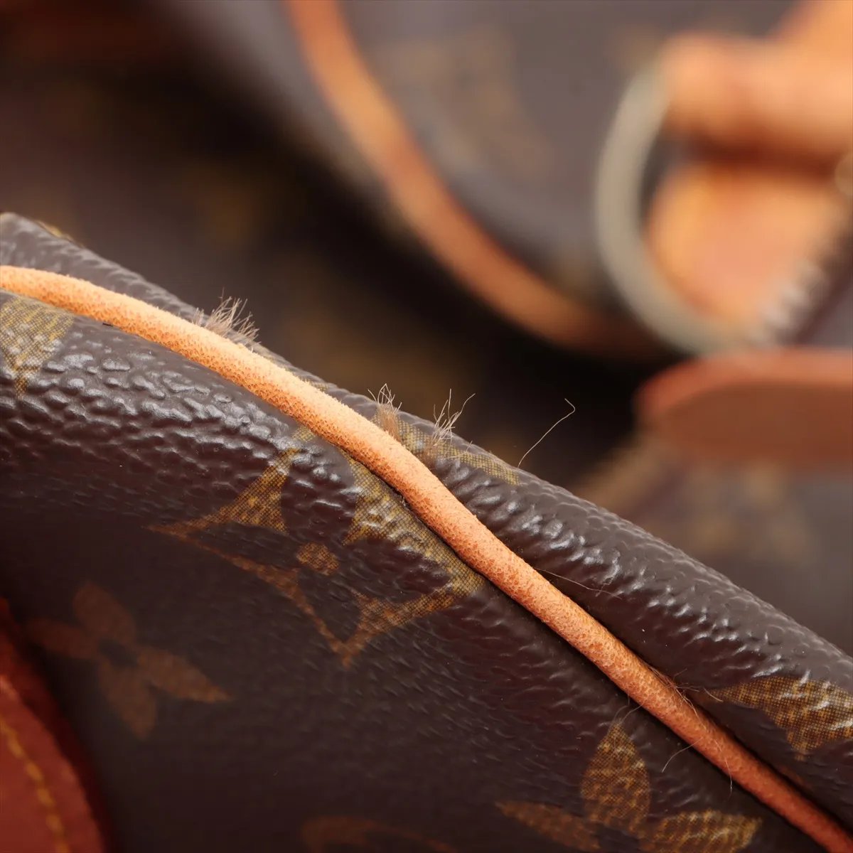 Louis Vuitton Keepall 55 Bandoulière