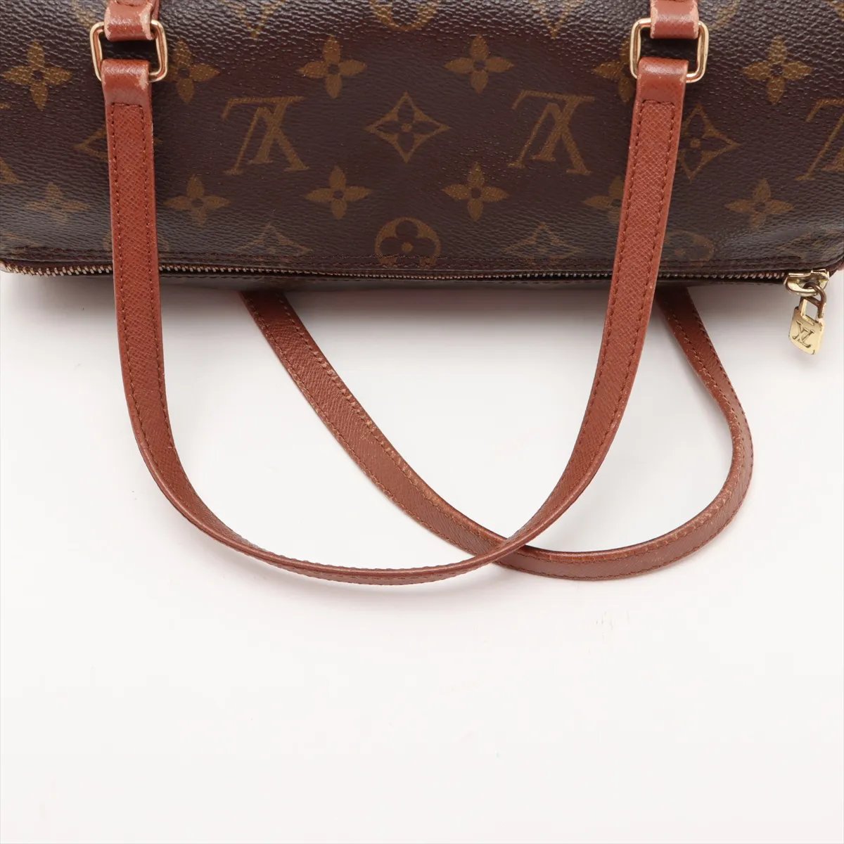 Louis Vuitton Pappilon 26