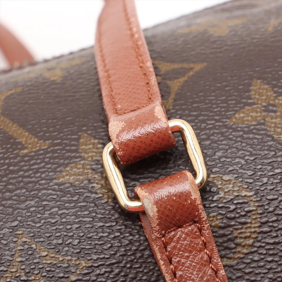 Louis Vuitton Pappilon 26